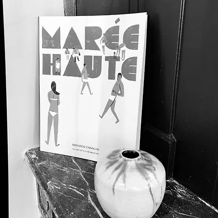 Les Marionnettistes, Atypique Avec Cour Privee Hyper Centre Place Ducale